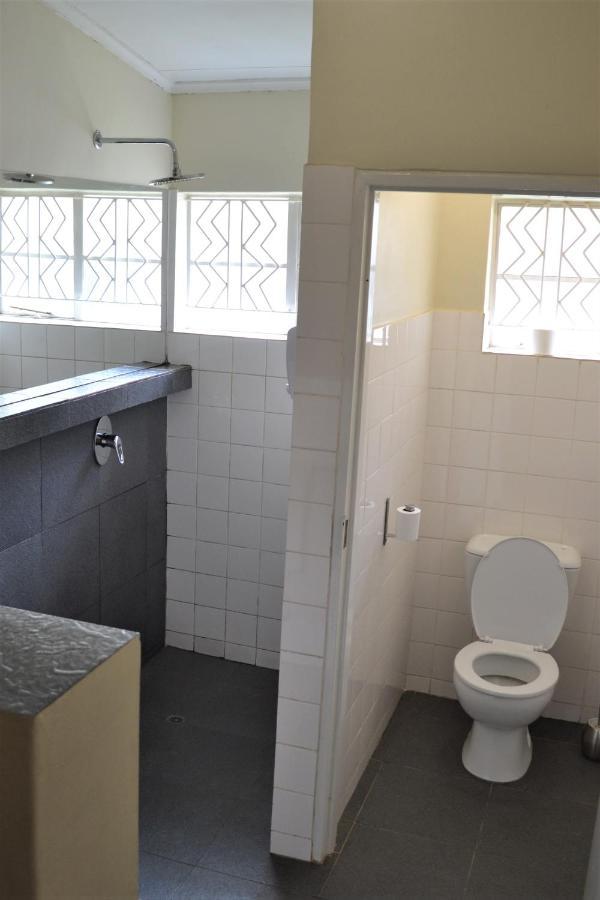 利隆圭Africa House Malawi别墅 外观 照片