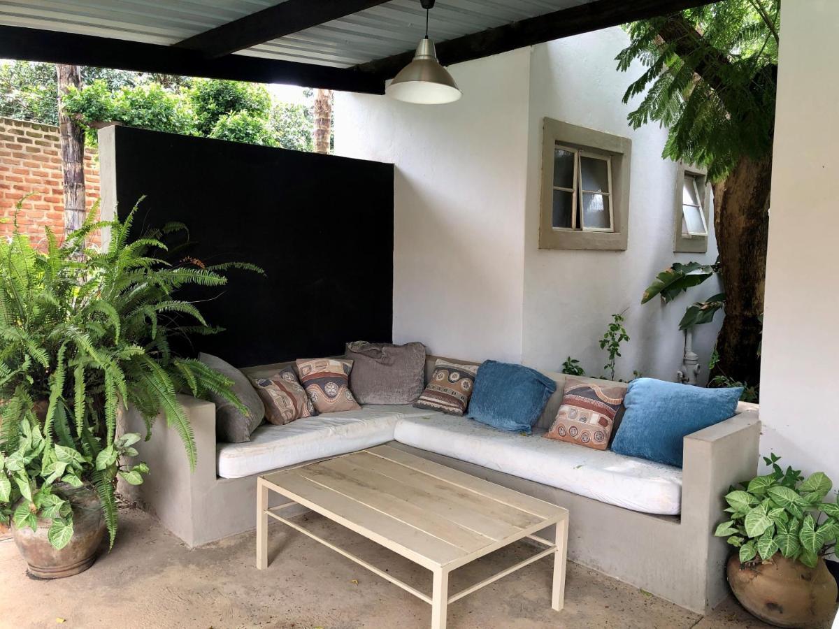 利隆圭Africa House Malawi别墅 外观 照片