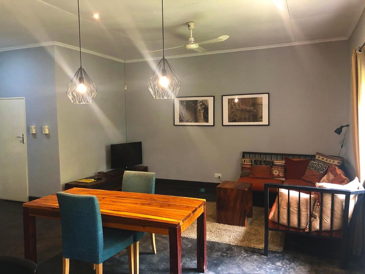 利隆圭Africa House Malawi别墅 外观 照片