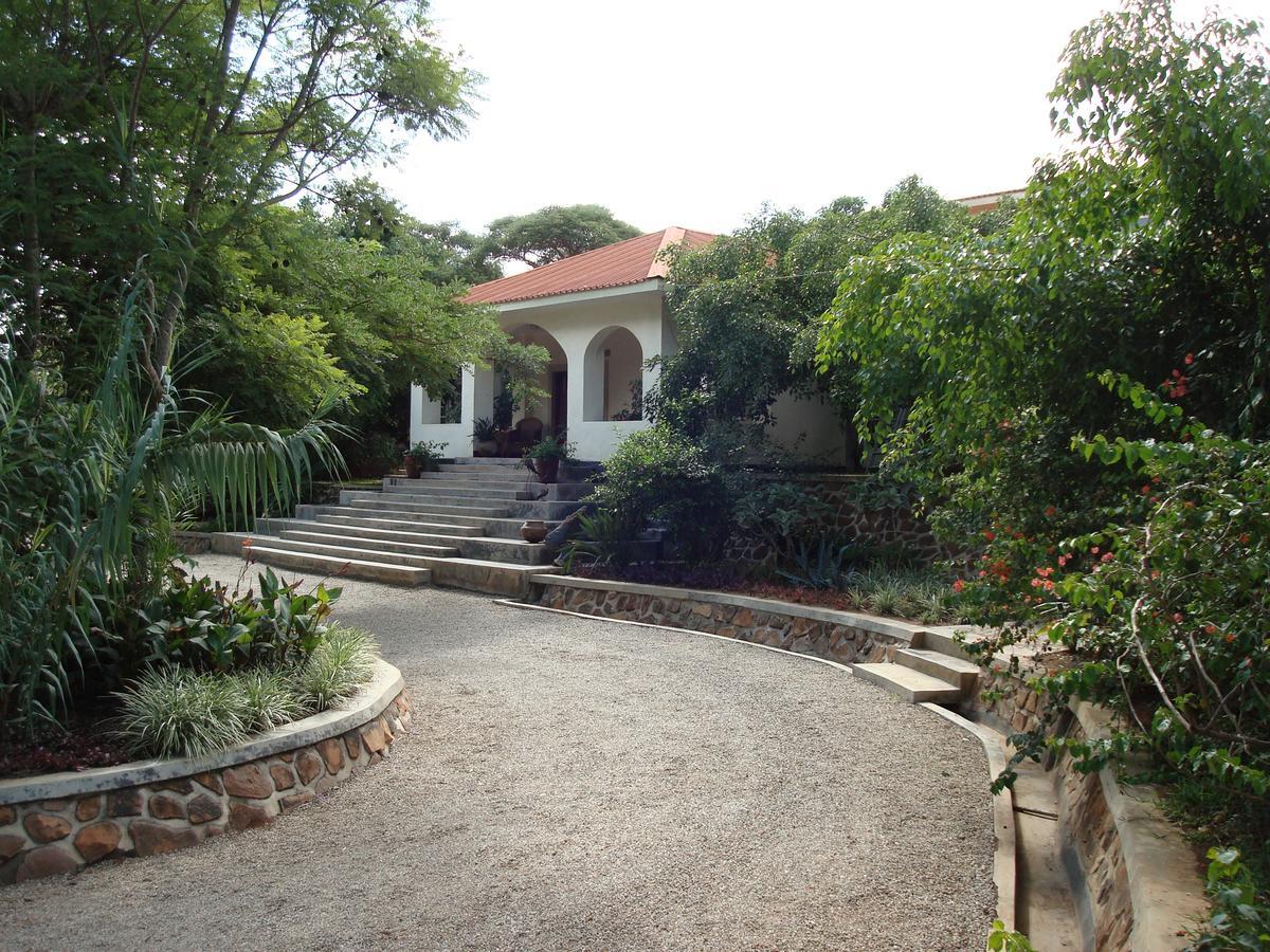 利隆圭Africa House Malawi别墅 外观 照片